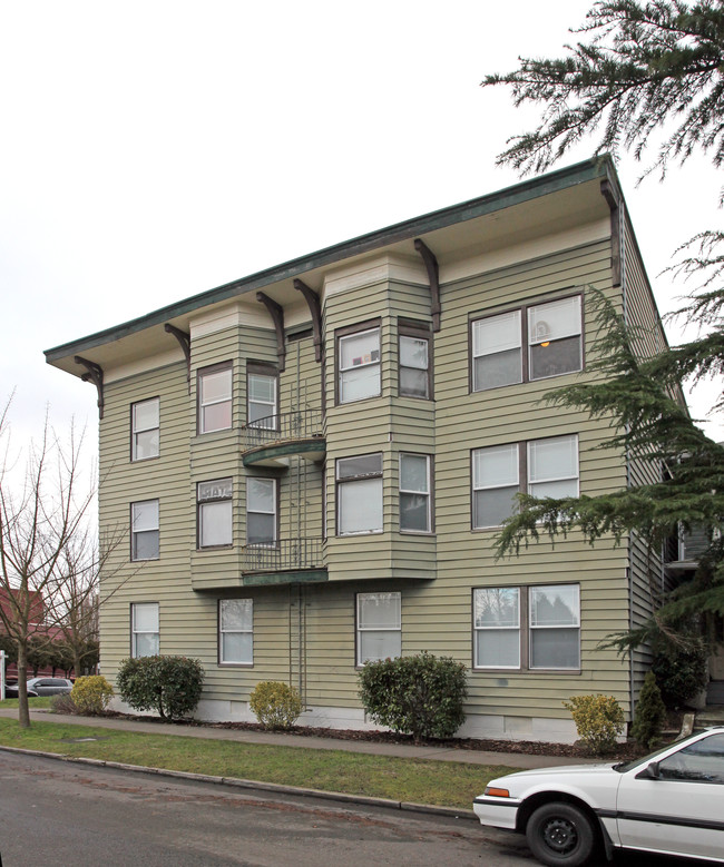 Sovereign Apartments in Tacoma, WA - Building Photo - Building Photo