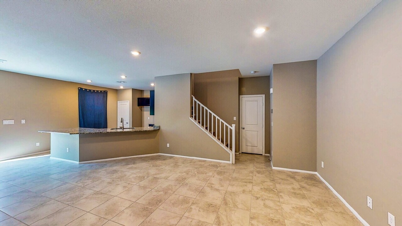9733 Cluny Ave in Las Vegas, NV - Building Photo