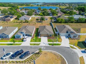 357 Singing Sands Cir in Lake Wales, FL - Foto de edificio - Building Photo