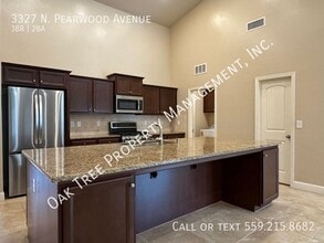 3327 N Pearwood Ave in Fresno, CA - Building Photo - Building Photo