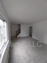 25670 Briardale Ave in Euclid, OH - Building Photo - Building Photo