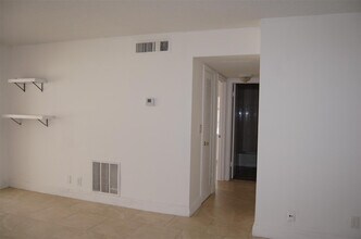 622 NW 13th St in Boca Raton, FL - Building Photo - Building Photo