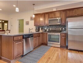 90 Kent St, Unit #2 in Brookline, MA - Building Photo