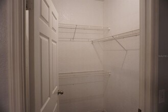 6005 Westgate Dr in Orlando, FL - Building Photo - Building Photo