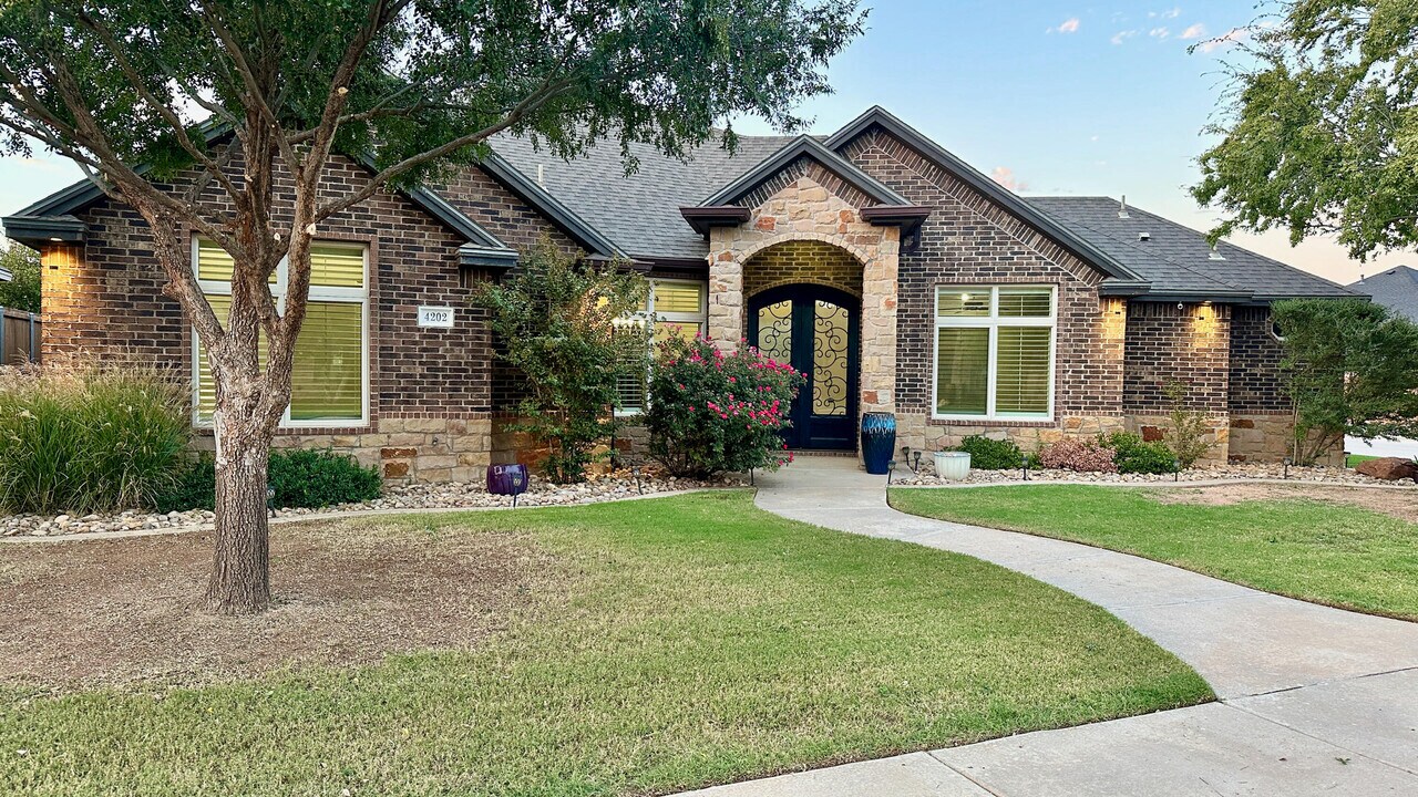 4202 126th St in Lubbock, TX - Building Photo
