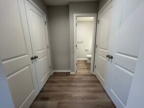 651-653 Fall Meadow Ln in Belton, MO - Building Photo - Building Photo