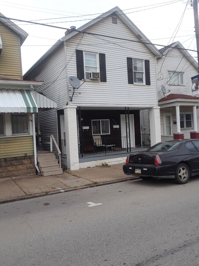 926 Fallowfield Ave Rentals in Charleroi, PA