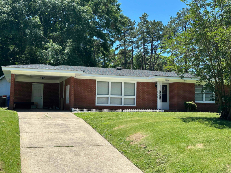 2558 Rice St in Columbus, GA - Foto de edificio