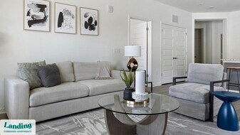 6255 Riverview Rd SE in Mableton, GA - Building Photo