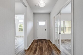 8816 Mina Dr in Austin, TX - Building Photo - Building Photo
