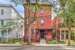 49 Harrison St in Somerville, MA - Building Photo