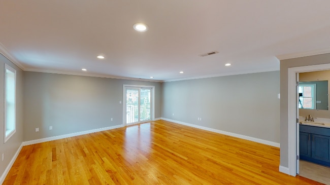 63 Bacon St in Waltham, MA - Building Photo - Building Photo