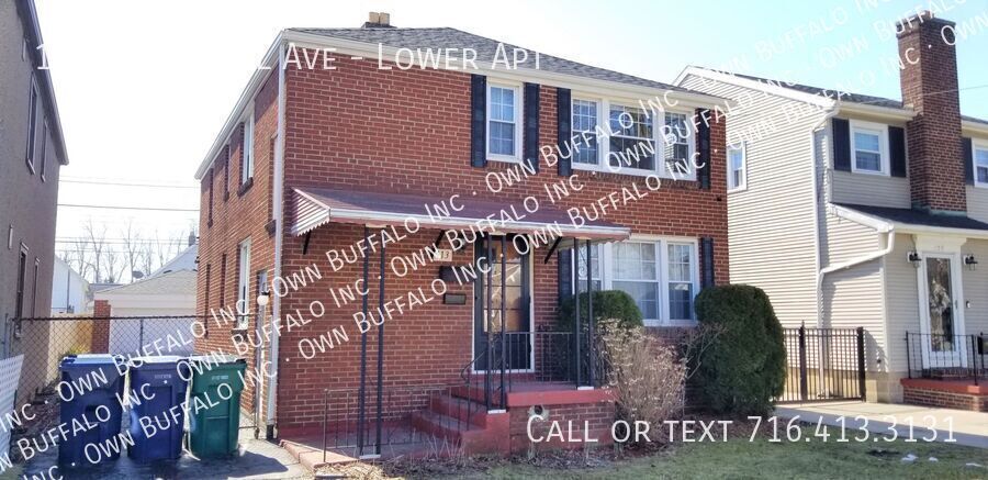 113 Whitehall Ave-Unit -Lower Apt in Buffalo, NY - Building Photo