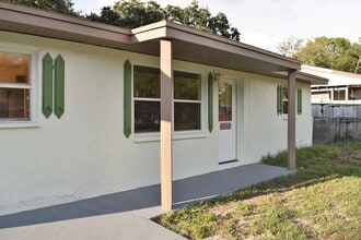 4645 Gazania St in New Port Richey, FL - Building Photo - Building Photo