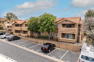 Mission Park Condominiums in San Marcos, CA - Building Photo - Building Photo
