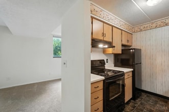 456 Grand Ave, Unit 2 in Cincinnati, OH - Building Photo - Building Photo