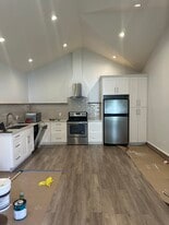 12642 Martha St in Valley Village, CA - Building Photo
