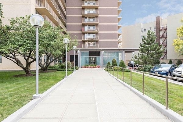 property at 6040 JFK Blvd E