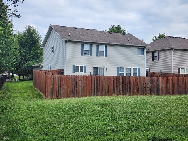 11217 Candice Dr in Fishers, IN - Building Photo - Building Photo