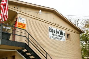 Rios de Vida Apartments