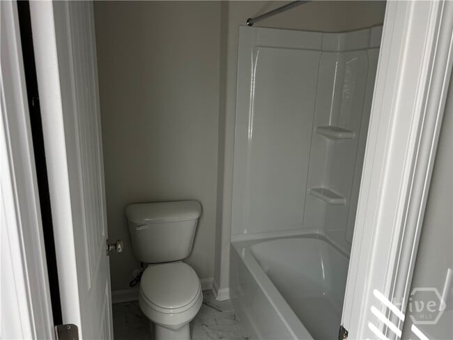 property at 105 Shelton Dr