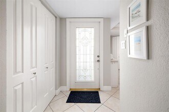 1770 Benjamin Franklin Dr in Sarasota, FL - Building Photo - Building Photo