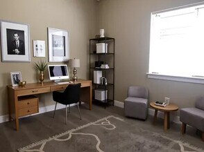 1755-1777 Mill St in Eugene, OR - Foto de edificio - Building Photo