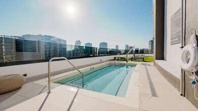 40 NW 3rd St-Unit -SI ID1467380P in Miami, FL - Building Photo - Building Photo