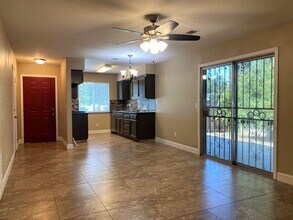 425 W 6th St in Merced, CA - Building Photo - Building Photo