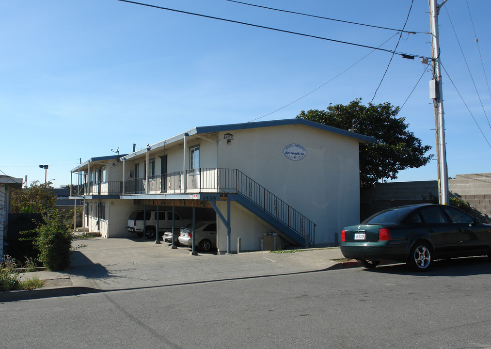 1539 Humboldt Ave in San Pablo, CA - Building Photo