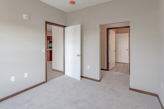 Traverse Green Apartments in St. Peter, MN - Building Photo - Interior Photo