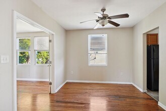 3875 Pauger St-Unit -3875 in New Orleans, LA - Building Photo - Building Photo