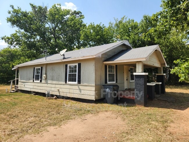 property at 300 N Division St