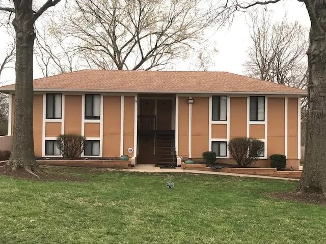 9123 E 85th Pl, Unit 9123 E 85th Pl in Raytown, MO - Foto de edificio