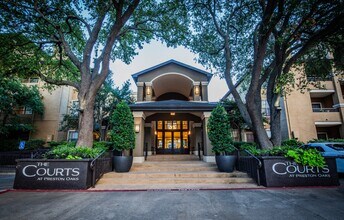 The Courts at Preston Oaks in Dallas, TX - Foto de edificio - Building Photo