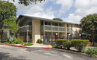 2124 Burton Dr Apartments