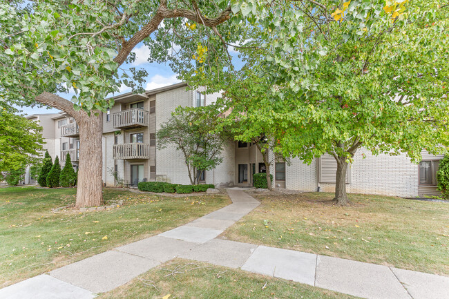 property at 31993 W 12 Mile Rd