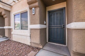 6712 Lavender Lilly Ln in North Las Vegas, NV - Building Photo - Building Photo