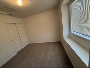 3721 Pierre Ave in Caldwell, ID - Foto de edificio - Building Photo