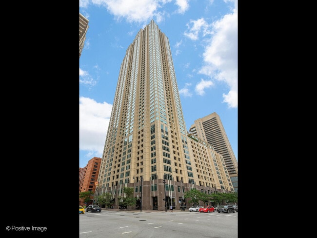 property at 33 W Ontario St