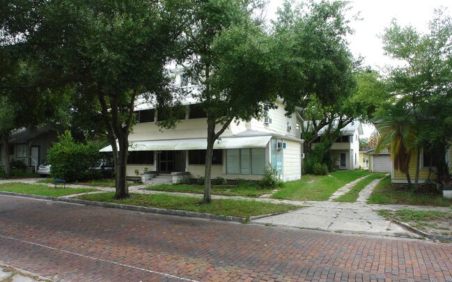 819 6th St N in St. Petersburg, FL - Building Photo - Building Photo
