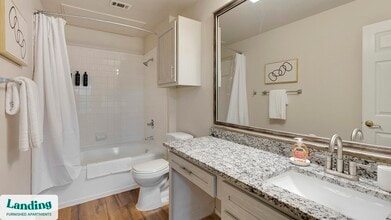 165 Forestbrook Dr, Unit 127 in Lewisville, TX - Building Photo - Building Photo