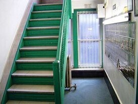 117 W 13th St, Unit 35 in New York, NY - Building Photo