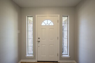 1520 Strasburg Cir in College Station, TX - Building Photo - Building Photo