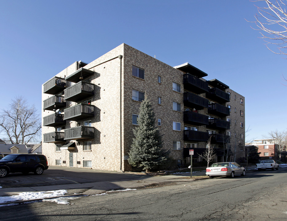 65 Clarkson St in Denver, CO - Foto de edificio