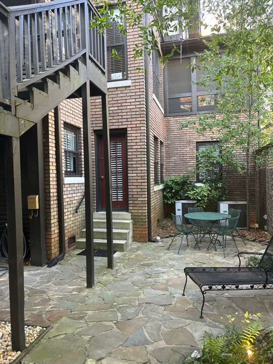 1426 Milner Crescent in Birmingham, AL - Building Photo