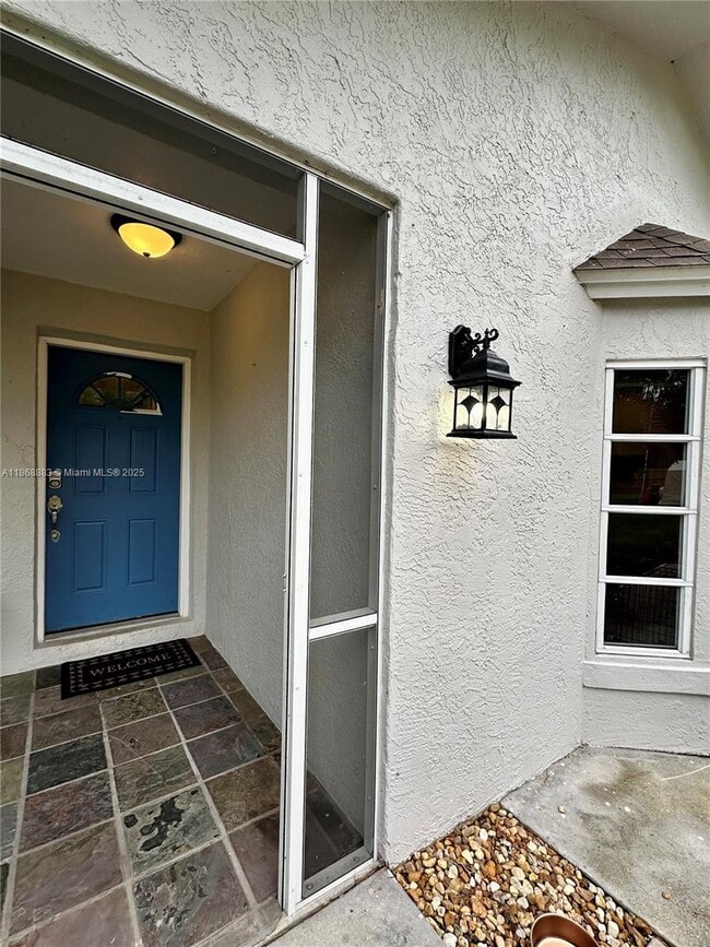 3440 19th Ave SW in Naples, FL - Building Photo - Building Photo