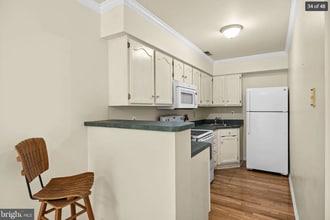 706 Stonewall Ln, Unit Bright Clean Walkout Apt in Fredericksburg, VA - Building Photo - Building Photo