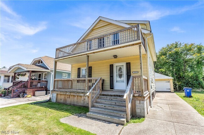 1717 Granby Ave, Unit 2/Up in Cleveland, OH - Building Photo - Building Photo