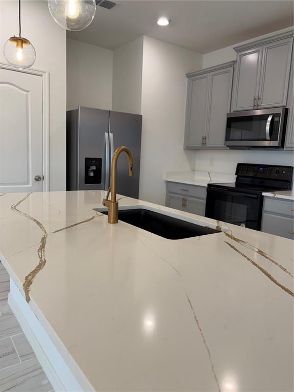 property at 279 Sunfish Dr